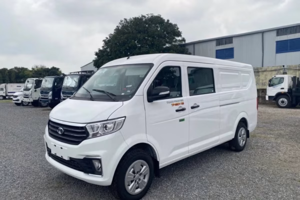 XE TẢI VAN 5 CHỖ THACO TF450V 5S