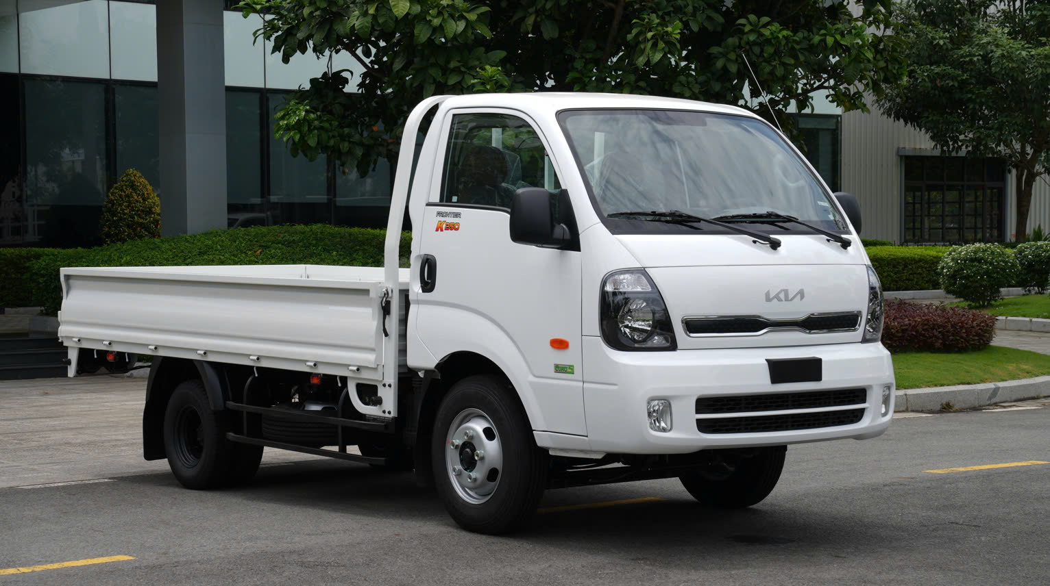KIA K250 THÙNG LỬNG THÙNG DÀI 3M5 TẢI TRỌNG 2.490KG